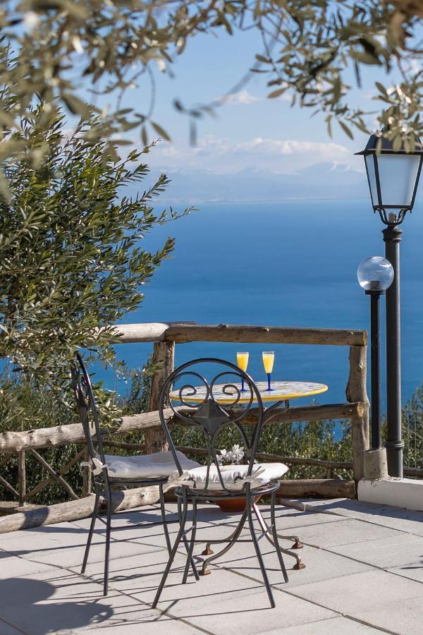 Holidays Perla D'Amalfi Eksteriør bilde