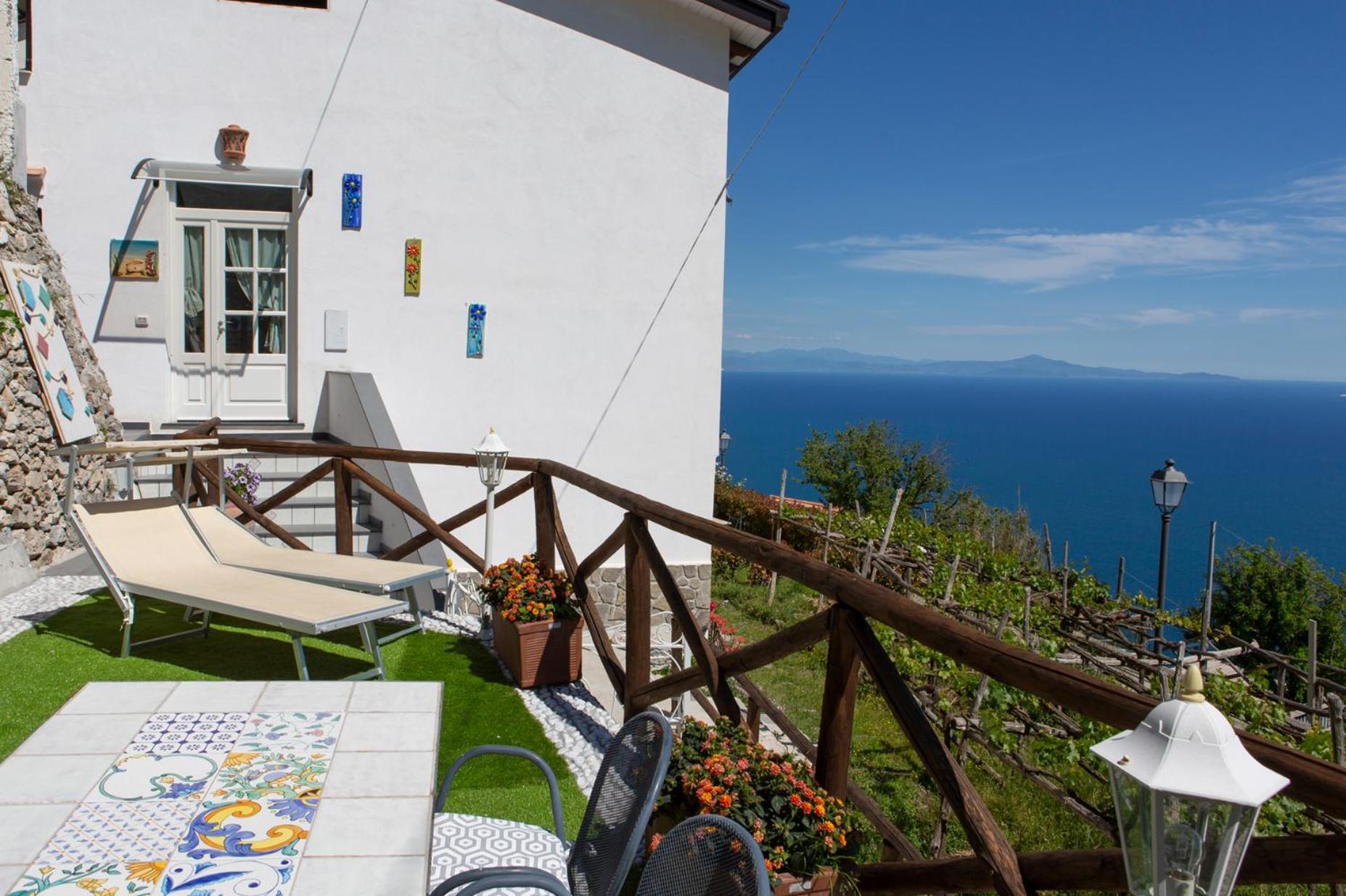Holidays Perla D'Amalfi Eksteriør bilde